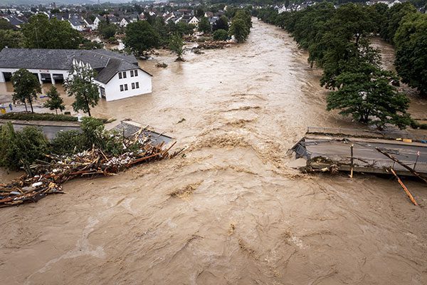 VERSICHERUNGEN UND EXTREMWETTER