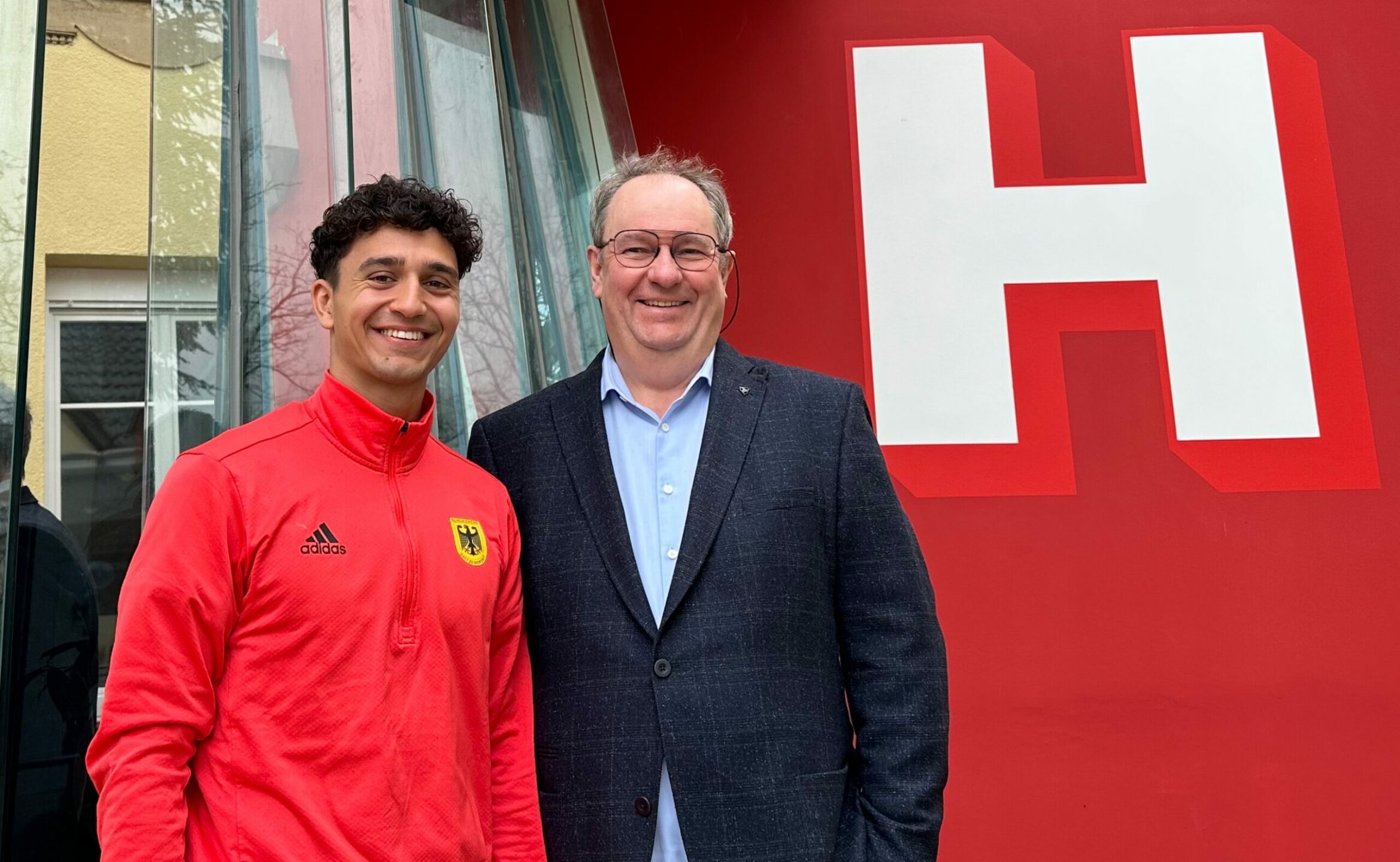 Milan Hosseini von Hörtkorn Unternehmensgruppe unterstützt